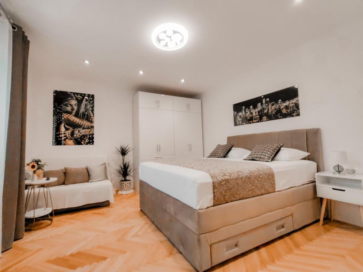 Apartamento Desire Split Exterior foto
