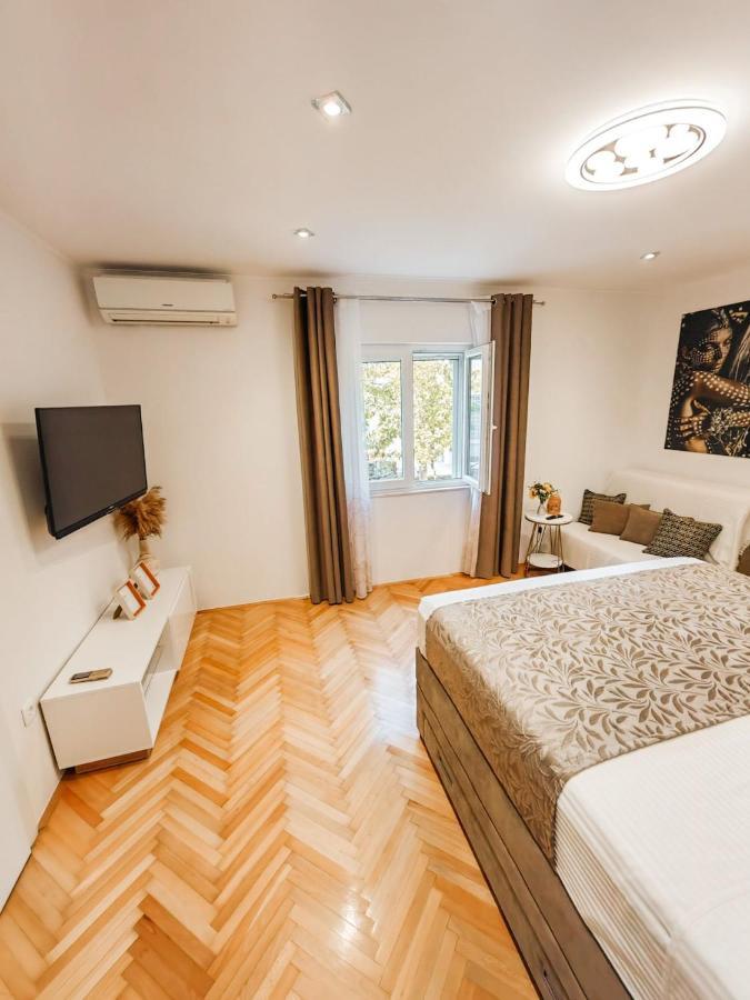Apartamento Desire Split Exterior foto